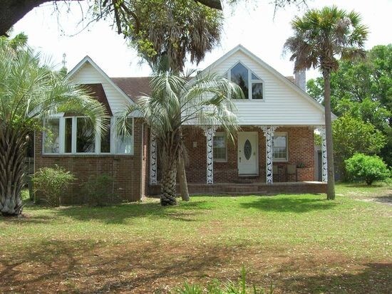 Primary Photo - 512 Palm Blvd