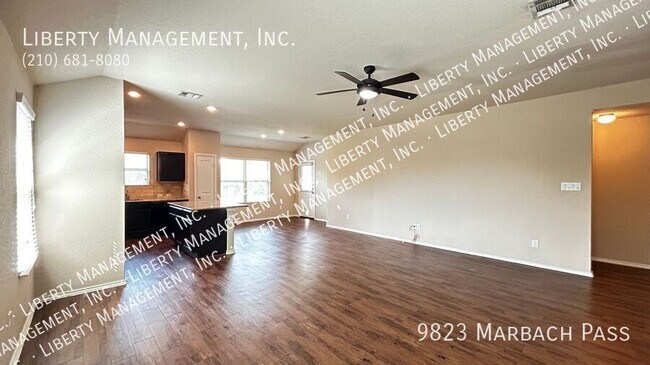 Foto del edificio - 9823 Marbach Pass