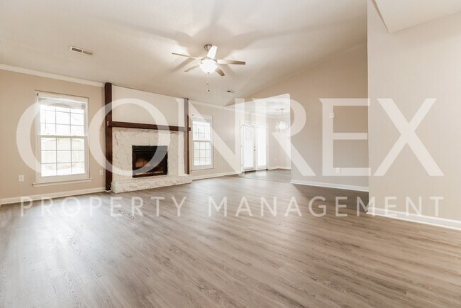 Building Photo - Wonderful North Charleston Home!