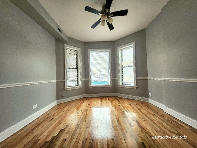 Photo - 7314 S Kenwood Ave Apartment