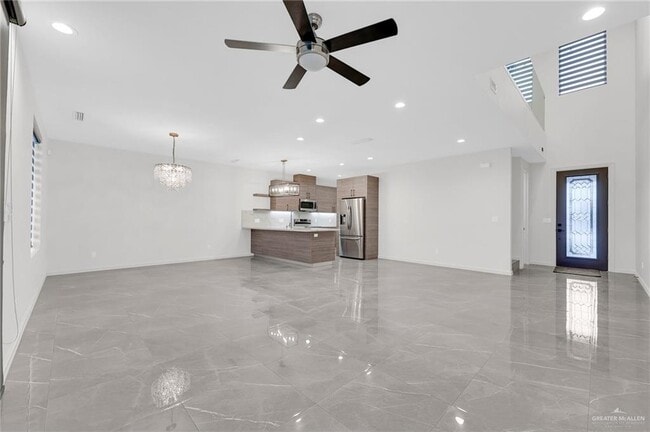 Building Photo - 28 Sunset Dr