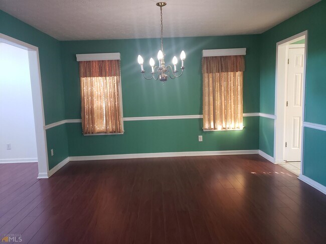 Building Photo - 408 Lake Front Ct