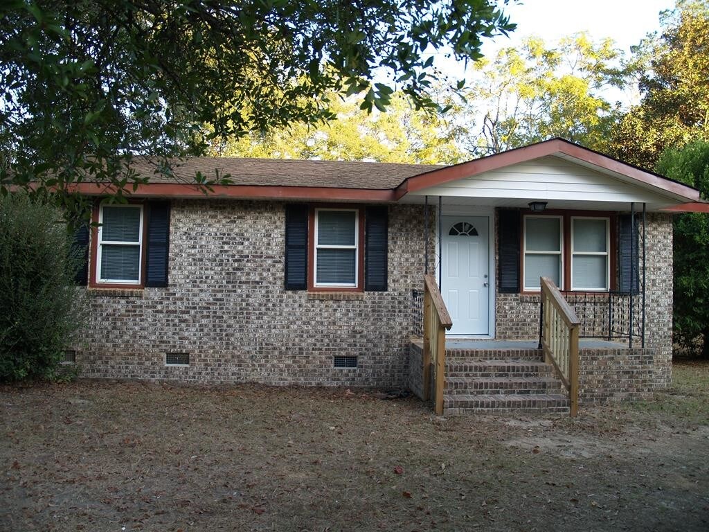 1132 Vanest Rd, Ridge Spring, SC 29129 House for Rent in Ridge Spring, SC