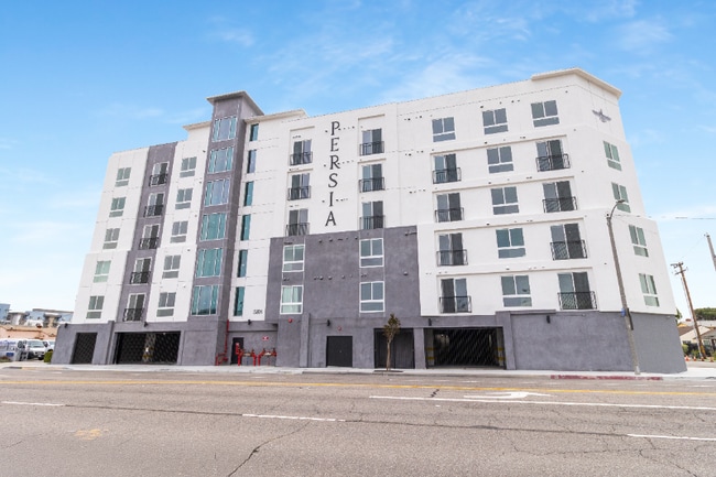 Photo - 11814 Aviation Blvd Apartment