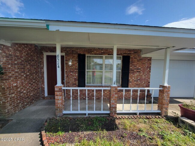 Building Photo - 6514 Omoko St