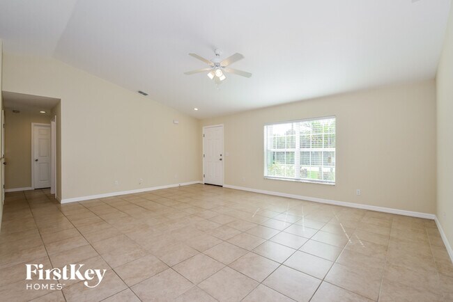 Building Photo - 12246 Helios Ave