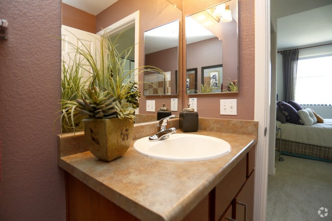 Interior Photo - Zone Westgate