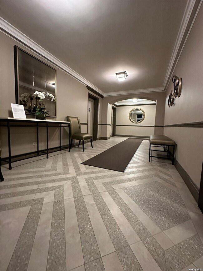 Foto del edificio - 73-12 35th Ave