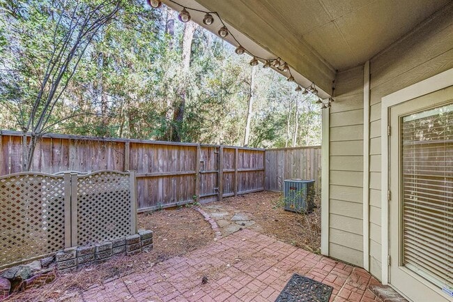 Building Photo - 158 N Magnolia Pond Pl
