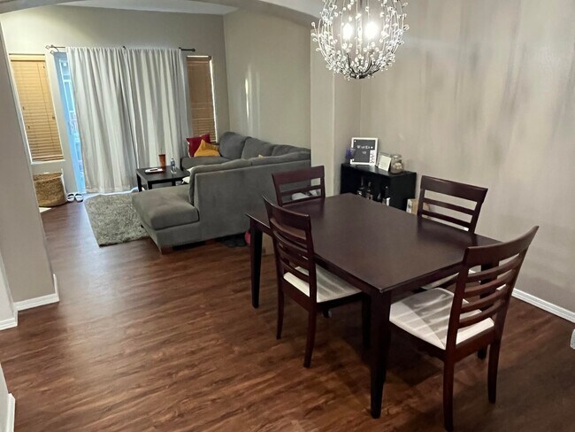 Comedor - 13940 SW Scholls Ferry Rd