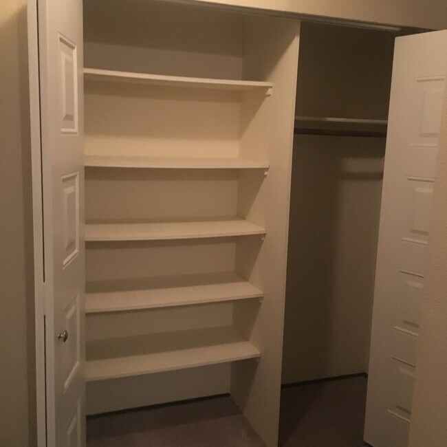Foto del edificio - 11049 Autumnwind Lane