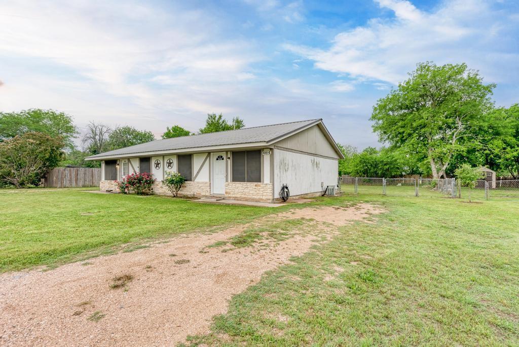 400 Pinafore St, Buda, TX 78610 Townhome Rentals in Buda TX