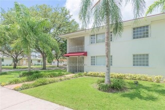 Building Photo - 3912 Ponce de Leon Blvd