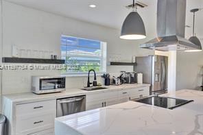 Foto del edificio - 4 br, 3 bath House - 2106 NE 16th Ave