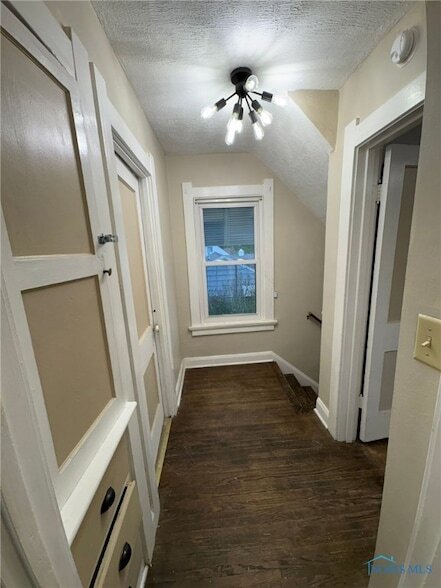 Building Photo - 2029 Brame Pl