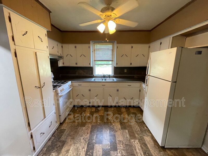 37363 Cornerview Rd, Geismar, LA 70734 House Rental in Geismar, LA