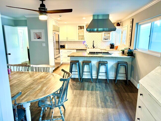 Foto del edificio - 1606 W 22nd St