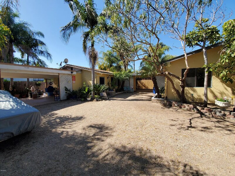 Foto principal - 1929 San Andres St