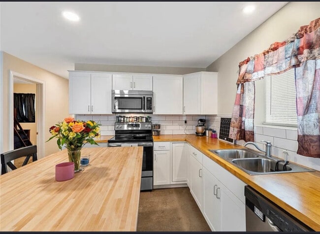 Foto del edificio - 6606 Kirkville Rd