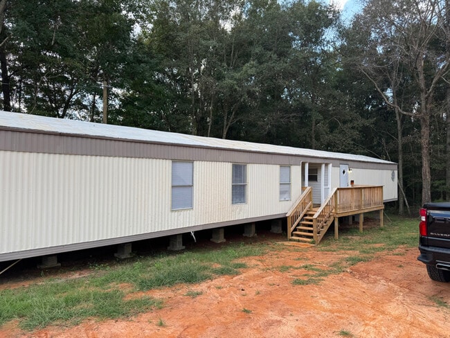 Building Photo - 1307 County Rd 1135