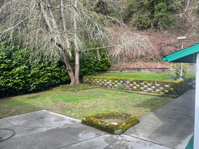 Foto del edificio - 3508 SE 5th St