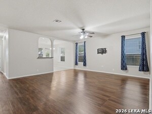 Building Photo - 810 Campion Red
