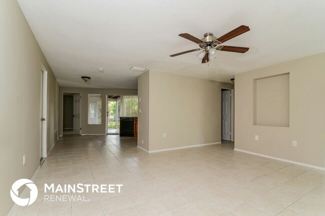Building Photo - 312 Monet Dr