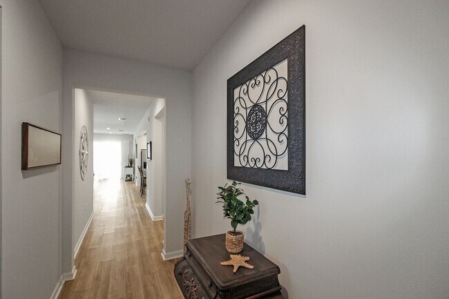 Building Photo - Renaissance Annual Home for Rent