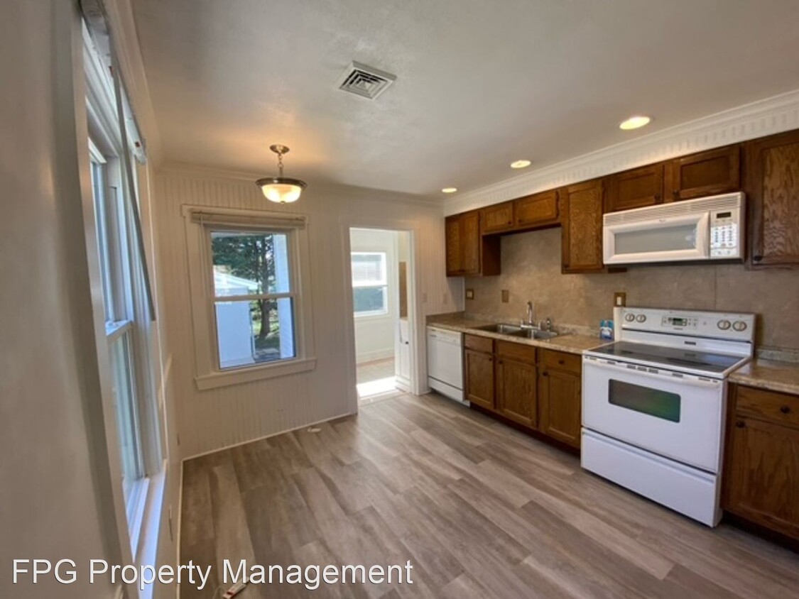 Primary Photo - 2 br, 1 bath House - 1020 Camden Ave