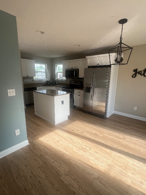 Building Photo - 12411 Sheppard Way