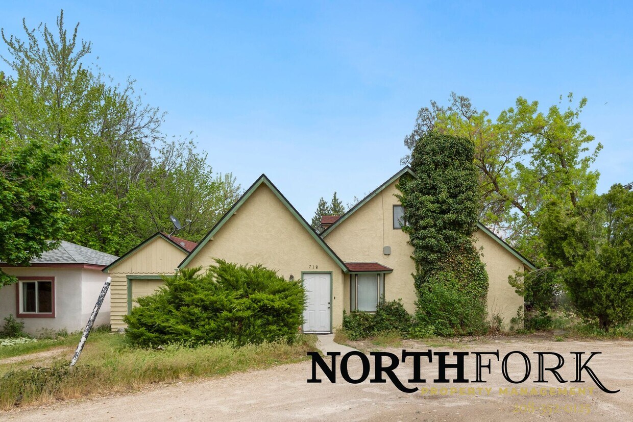 716 S Roosevelt St Unit 718 S Roosevelt Way, Boise, ID 83705 Room for