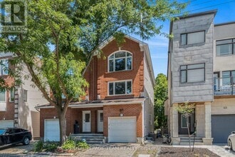 Building Photo - 121 Drummond St
