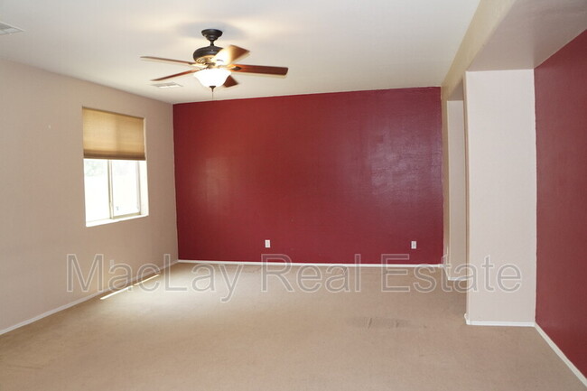 Building Photo - 3643 E Hyatt Ln