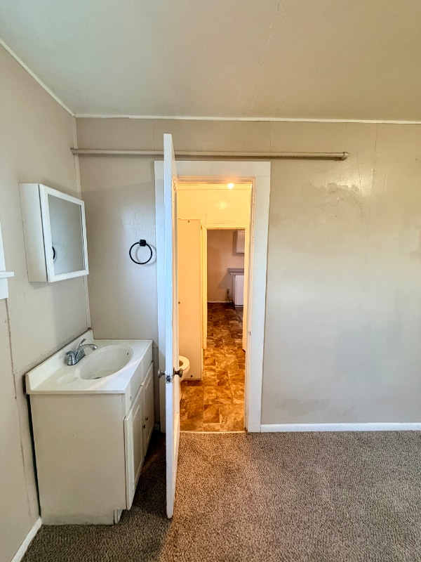 Building Photo - 1 View Vista Dr