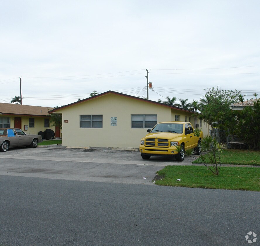 Foto del edificio - 237-241 SE Park St