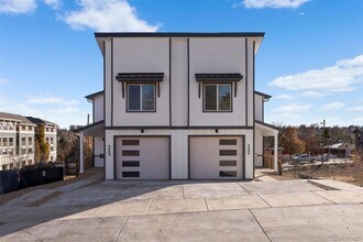 Building Photo - 4666 W 9th Ave