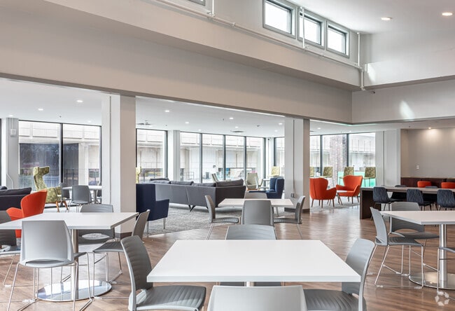Sala comunitaria - Skyview Downtown