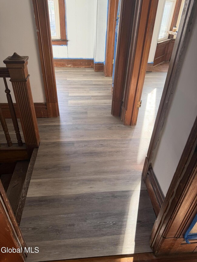 Foto del edificio - 850 Peoples Ave