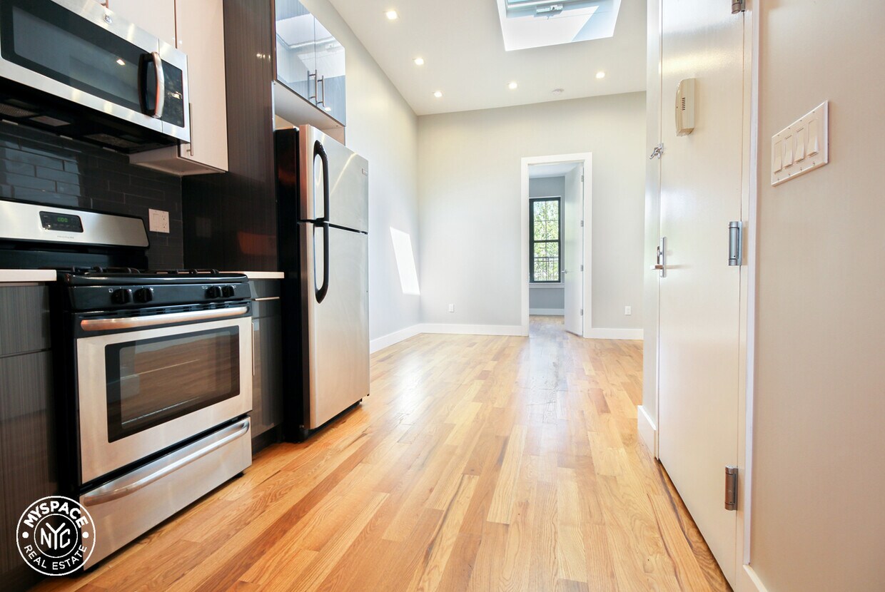 14 Locust St Unit 3R, Brooklyn, NY 11206 Apartment for Rent in Brooklyn, NY