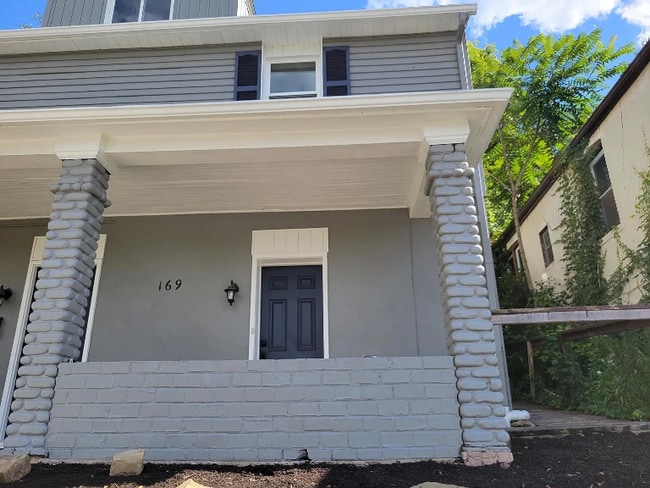 Photo - 169 Union St (Bridgeville, PA) Apartment