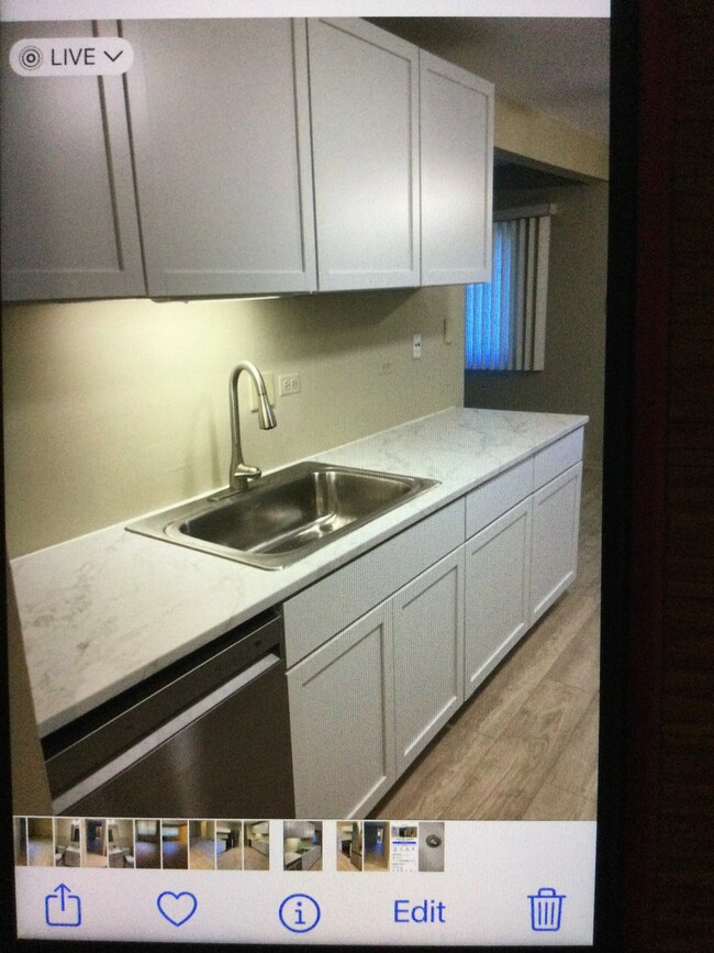 Foto del edificio - 2604 N Windsor Dr