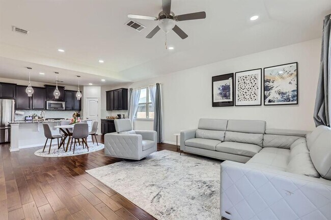 Foto del edificio - 2223 Land Grant Wy