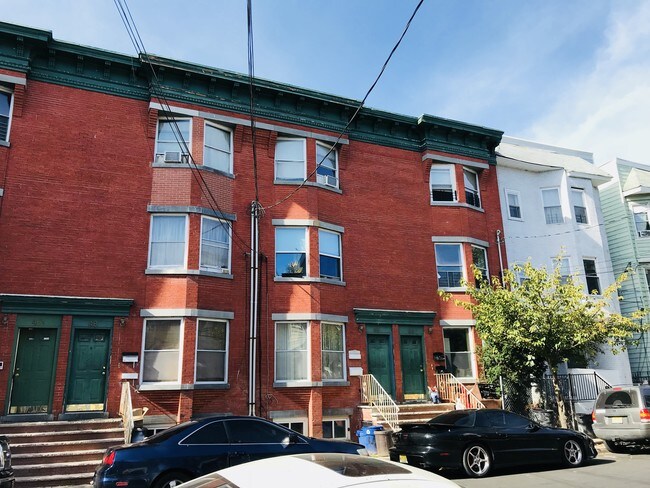 Building Photo - 50 3rd St
