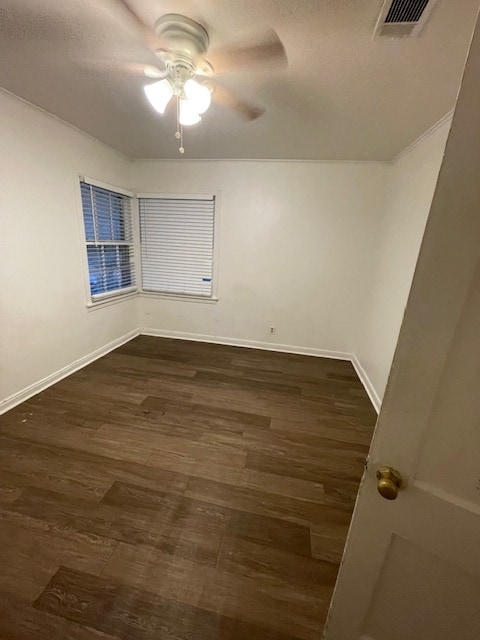 Foto del edificio - 711 Macy Ave