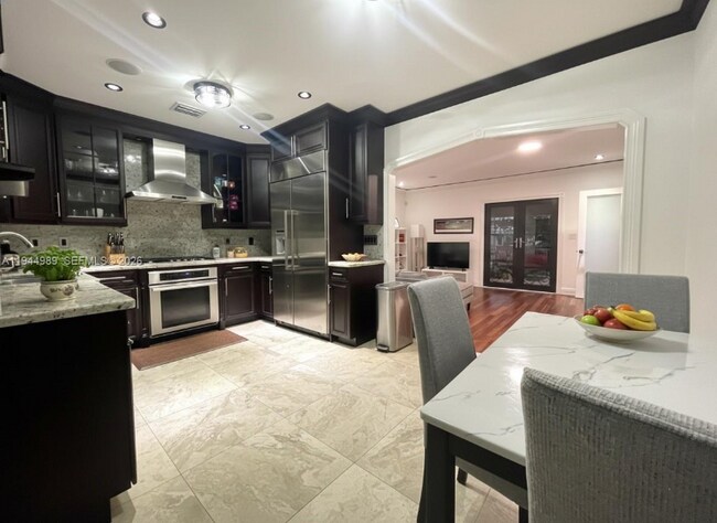 Foto del edificio - 3069 SW 21st St