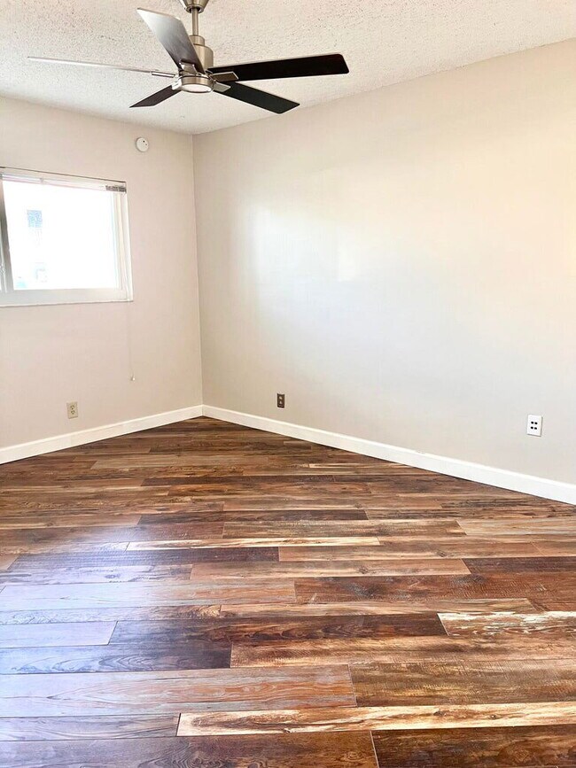 Foto del edificio - 2865 SW 22nd Ave