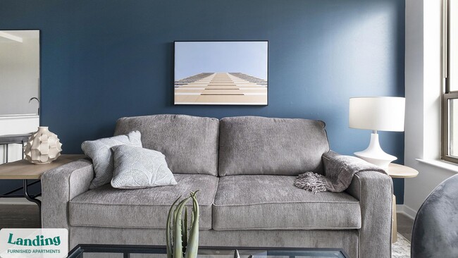 Building Photo - 825 Usener St