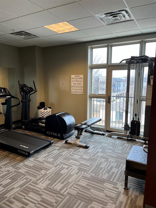 Building Photo - Merchant Flats on 8th - Utilities Included!