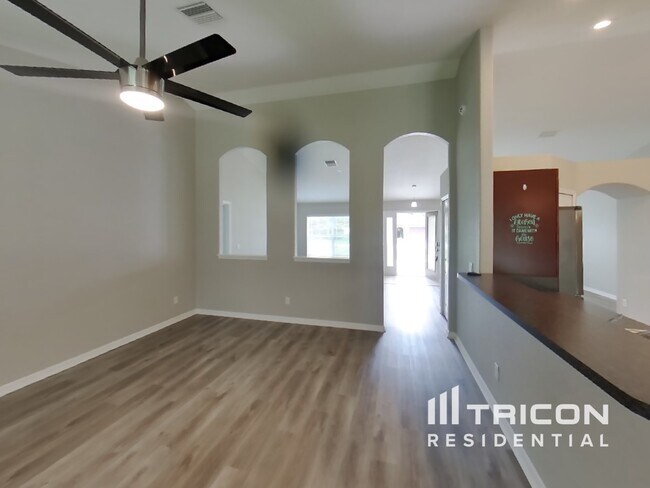 Foto del edificio - 9241 Sanborn St