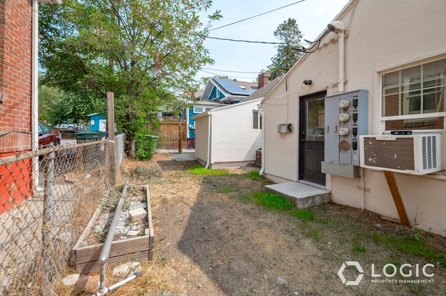 Building Photo - 1309 E 400 S